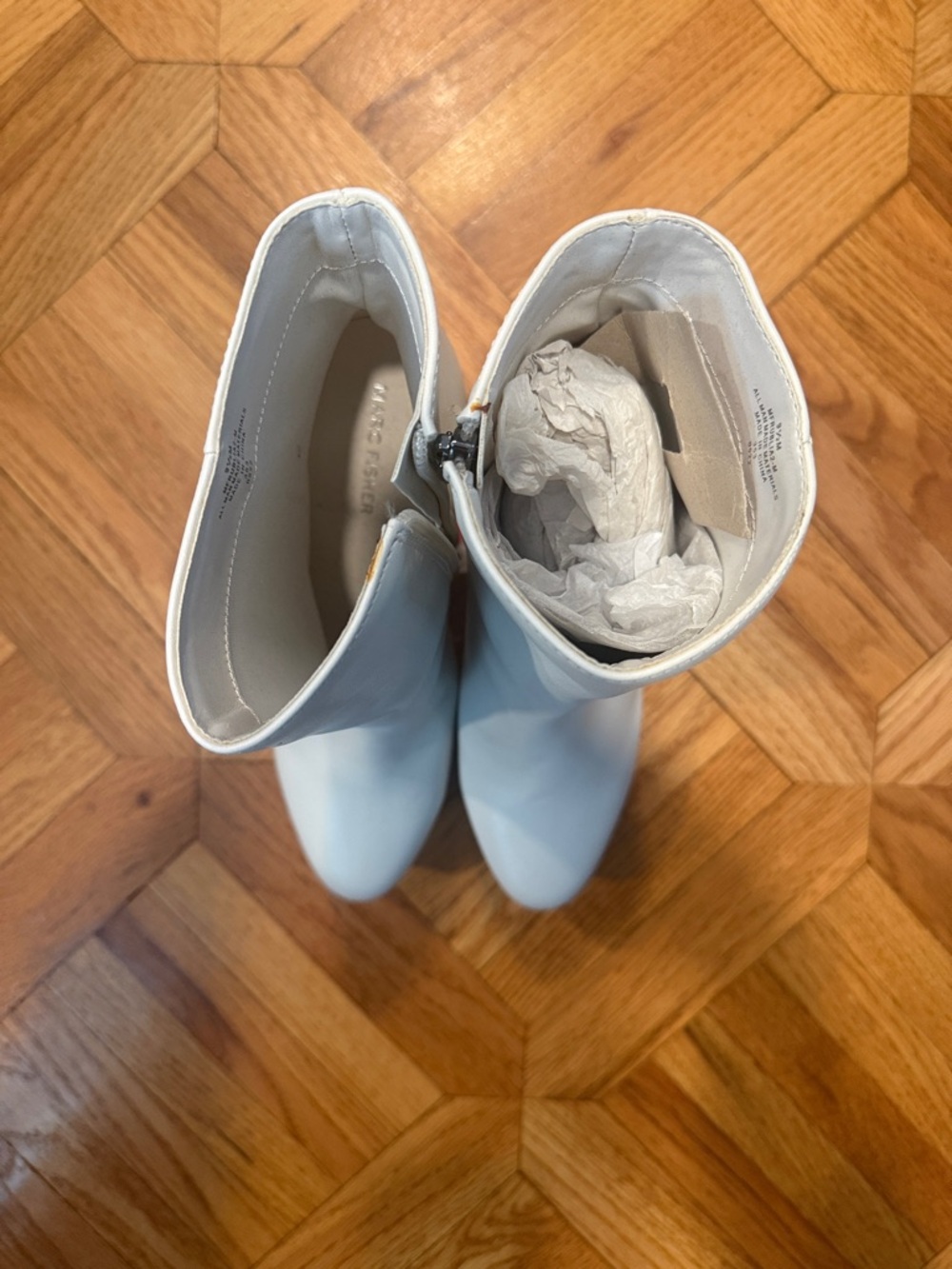 Marc Fisher White Mid-Calf Heeled Zip Boots - Picture 3 of 4
